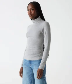 Beck Ribbed Turtleneck
