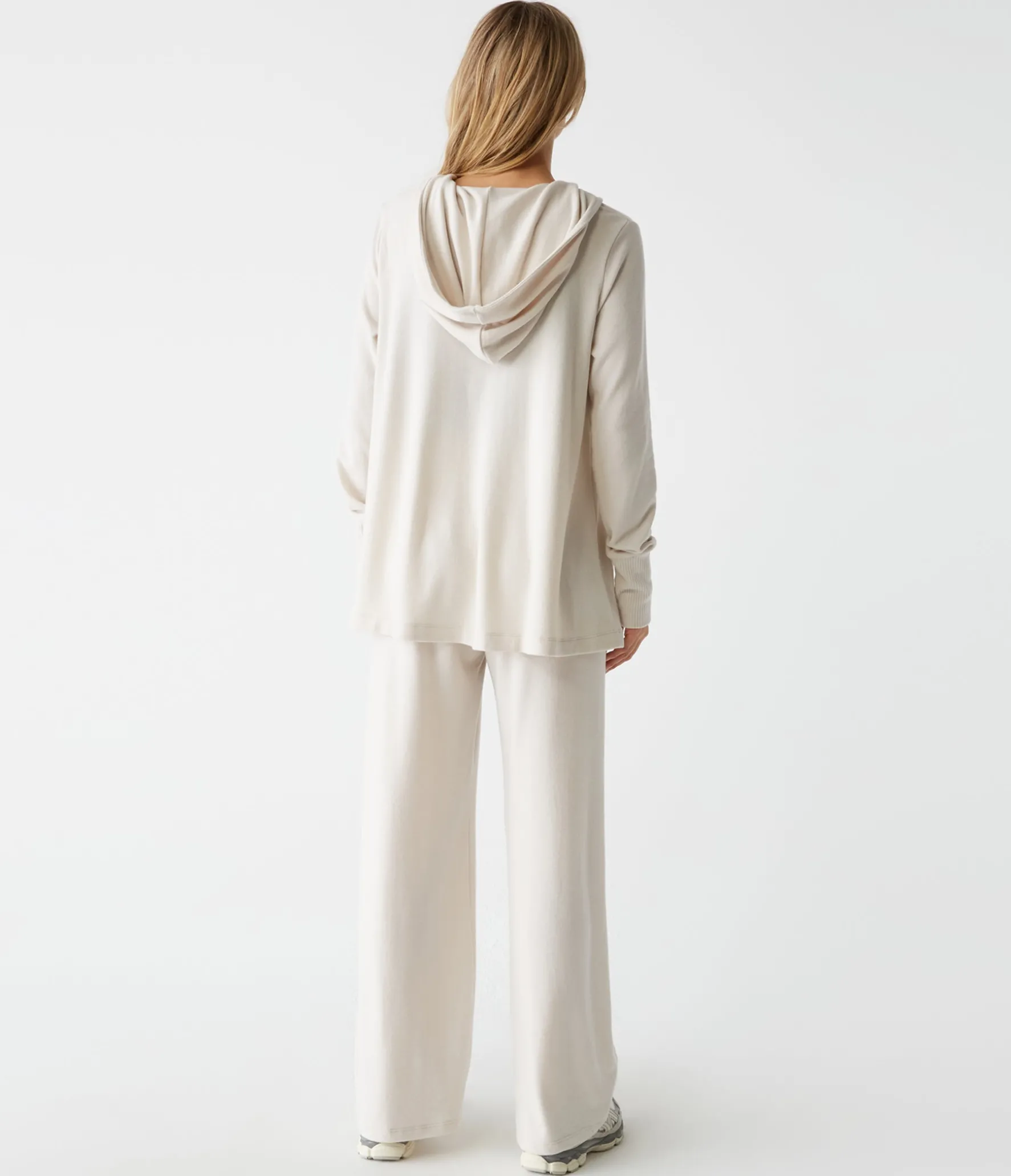 Jones Wide Leg Pant