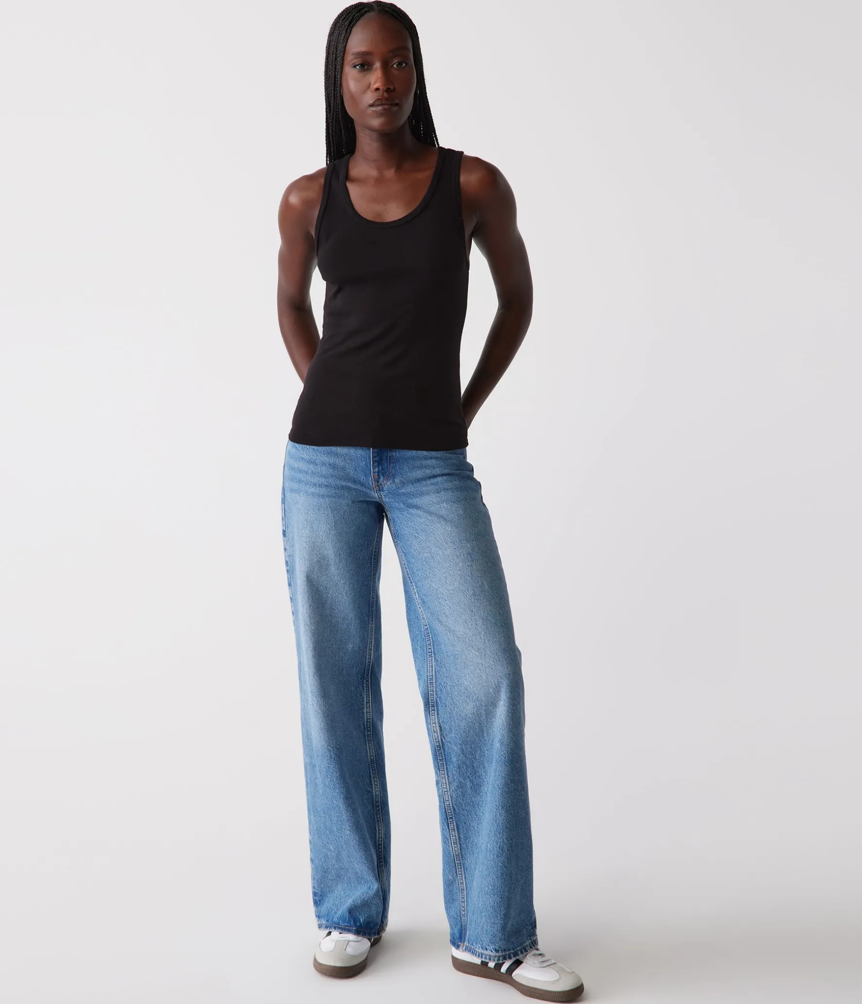 Juno Scoop Neck Tank