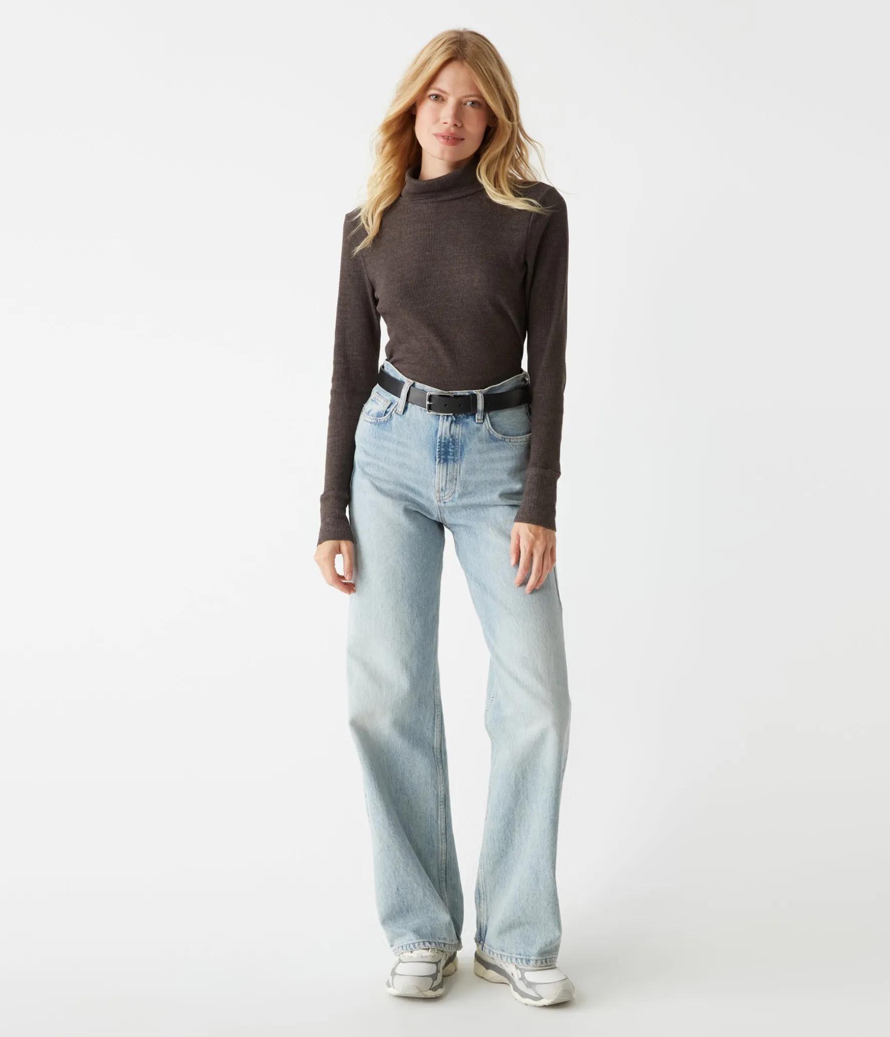Mara Thermal Turtleneck