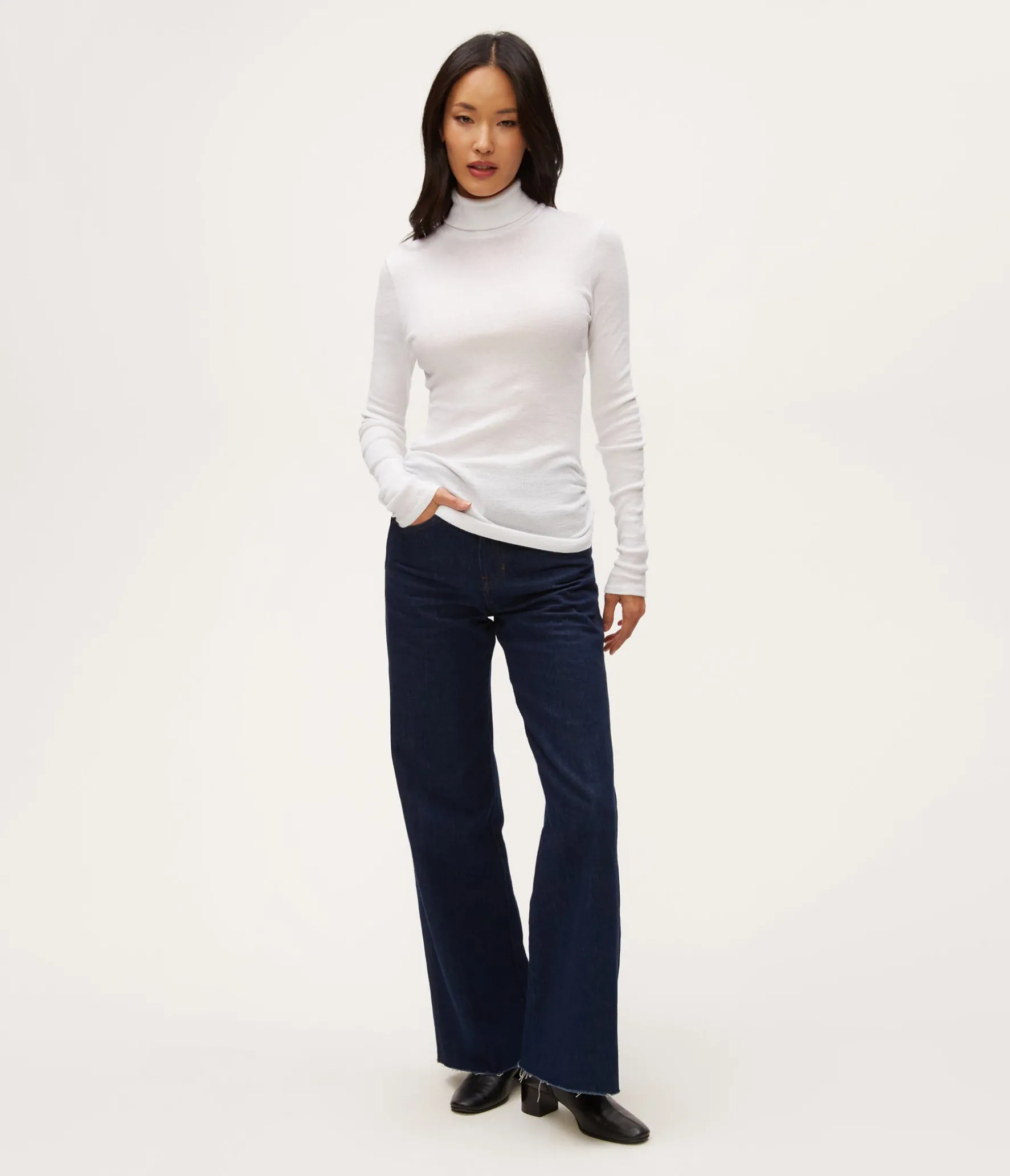 Nessa Shine Turtleneck