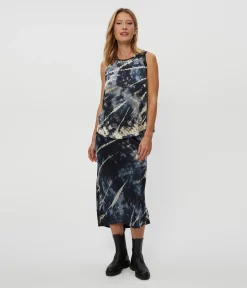 Shay Double Dye Tank